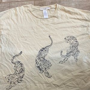 urban outfitters cream lion shirt